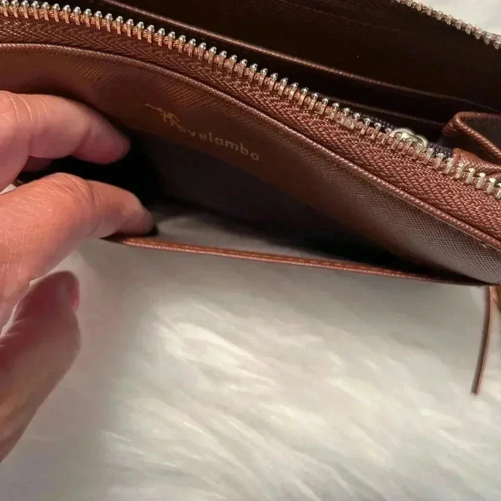 Wristlet/wallet